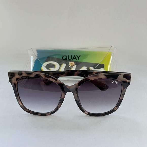 New Quay Its My Way Cat Eye Sunglasses Oversized Milky Tortoise Smoke